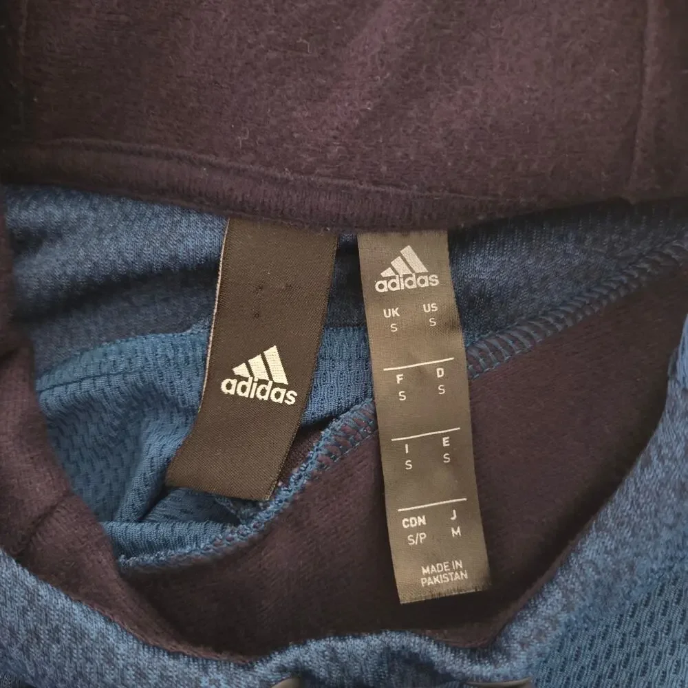 Adidas SMALL Team Issue Pullover Hoodie Athleisure Pockets 2018 Model